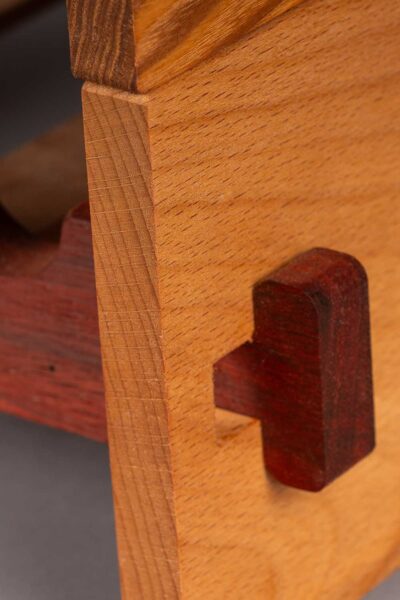 wine rack - detail